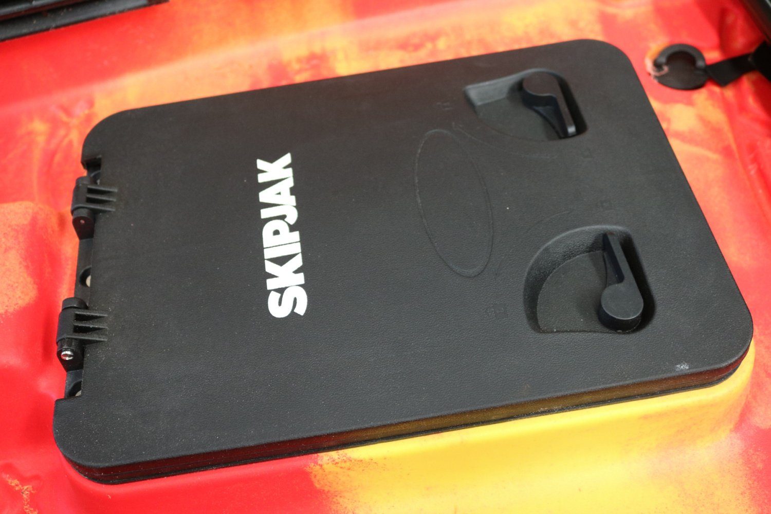 The SkipJak FishJak 10 - Deluxe Sit On Top Kayak Lake Land Kayaks