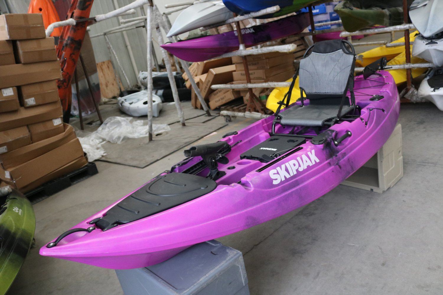 The SkipJak FishJak 10 - Deluxe Sit On Top Kayak Lake Land Kayaks Rose Black
