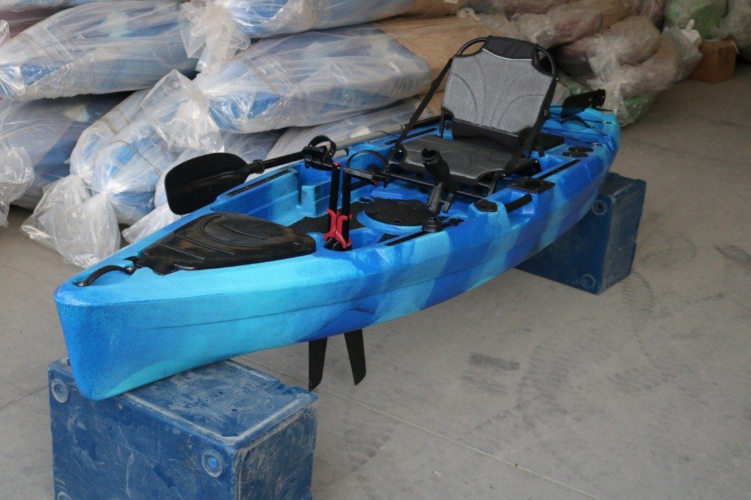 Fishjak Peddle Drive Fishing Kayak Lake Land Kayaks